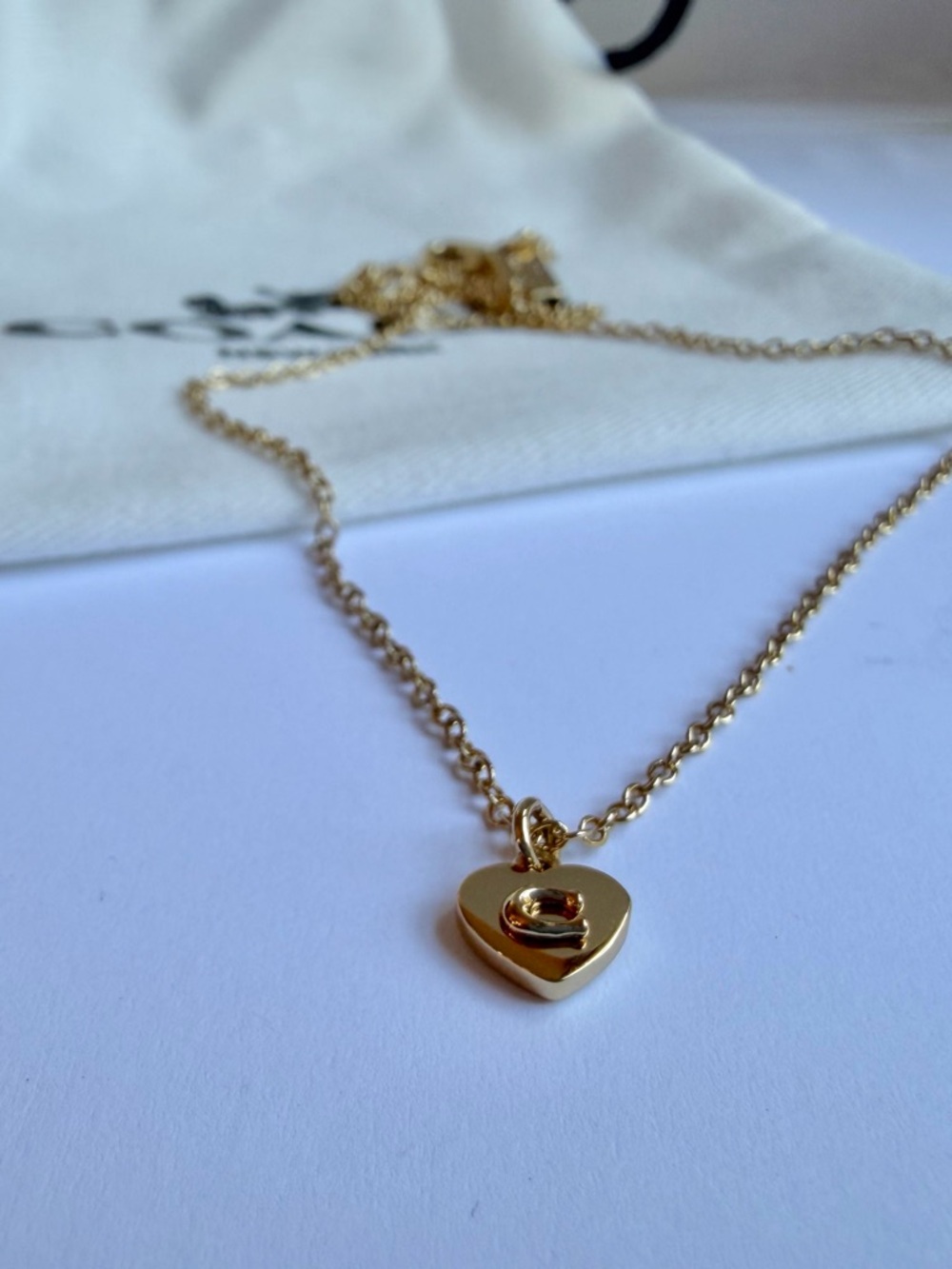NWT Coach Small 14k Gold Heart Pendant Necklace with Brand’s C Logo - Picture 6 of 9
